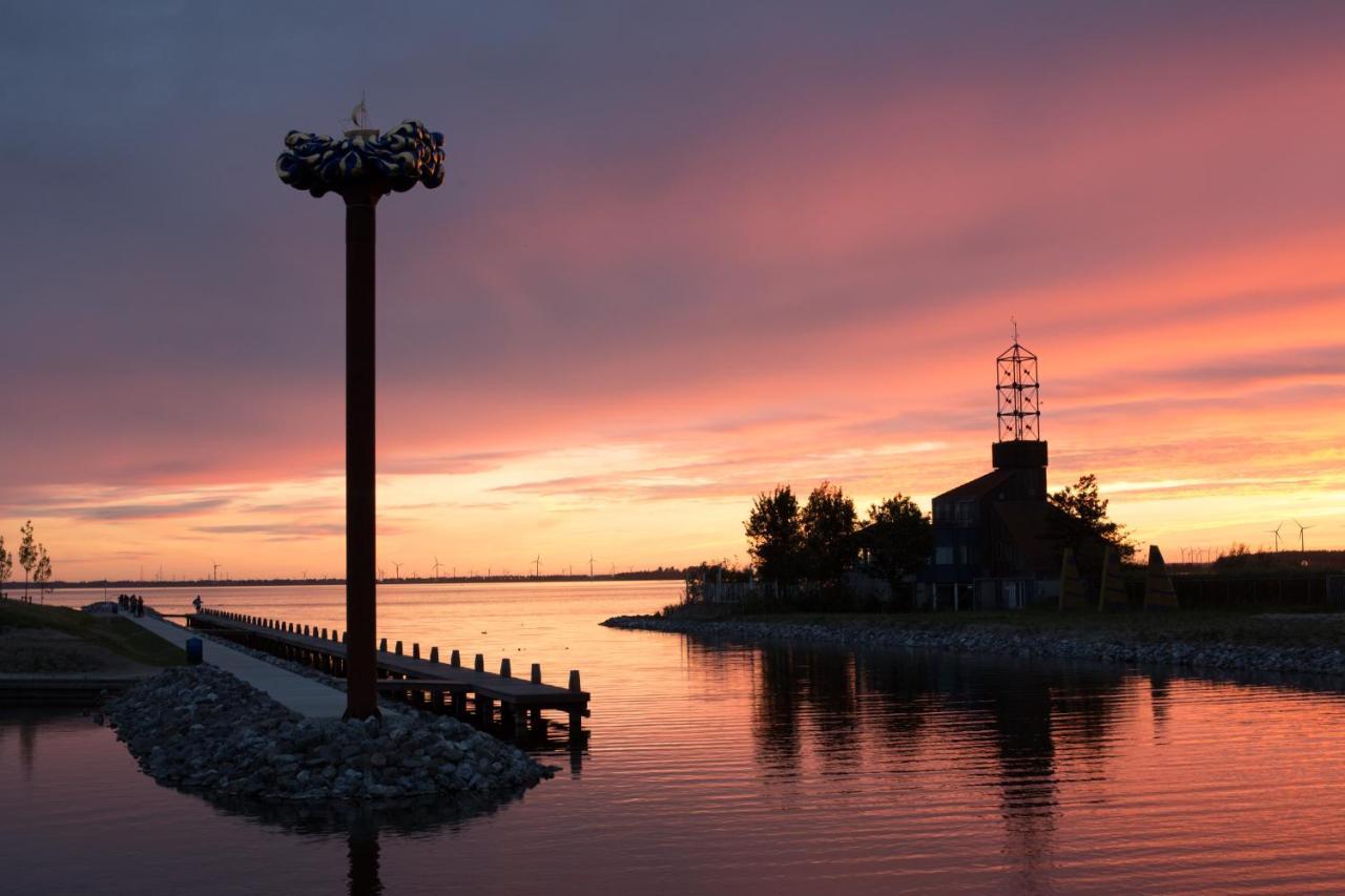 Nomad Water Lodge Harderwijk Esterno foto