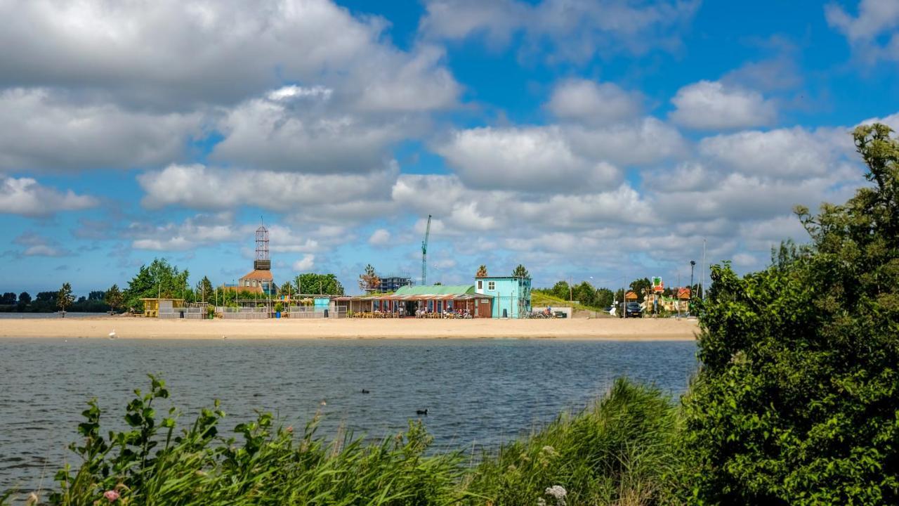 Nomad Water Lodge Harderwijk Esterno foto