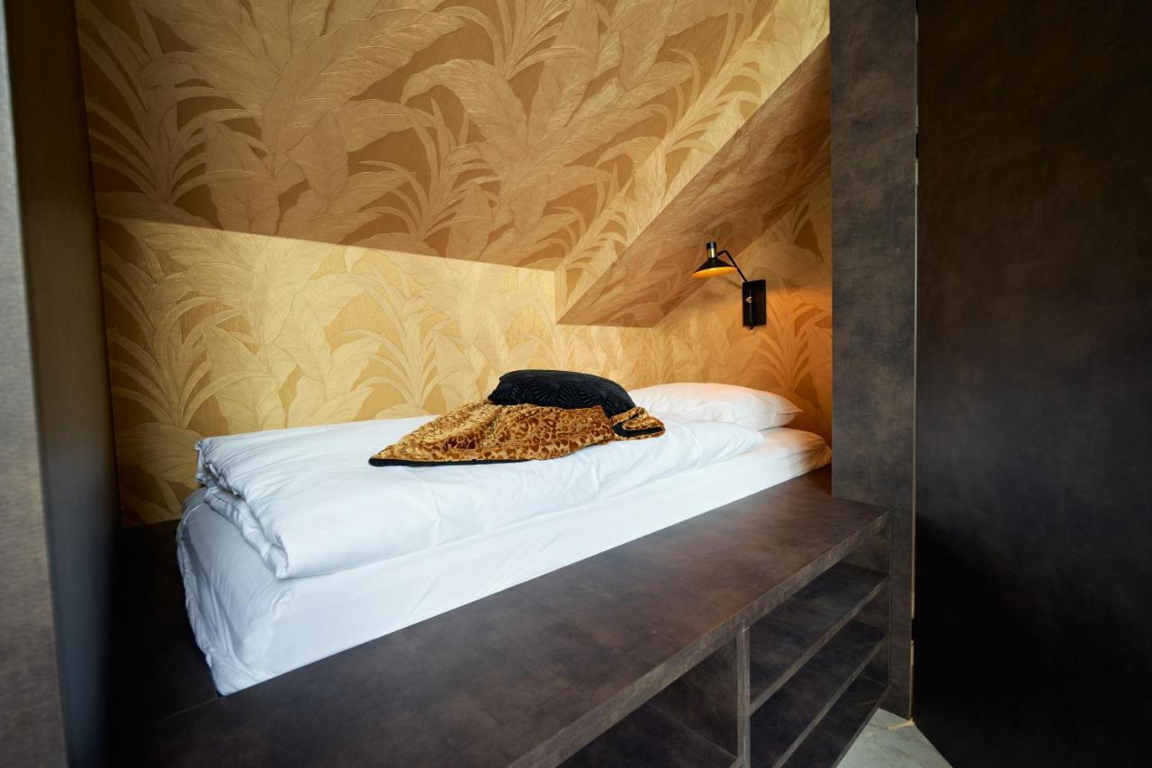 Nomad Water Lodge Harderwijk Esterno foto