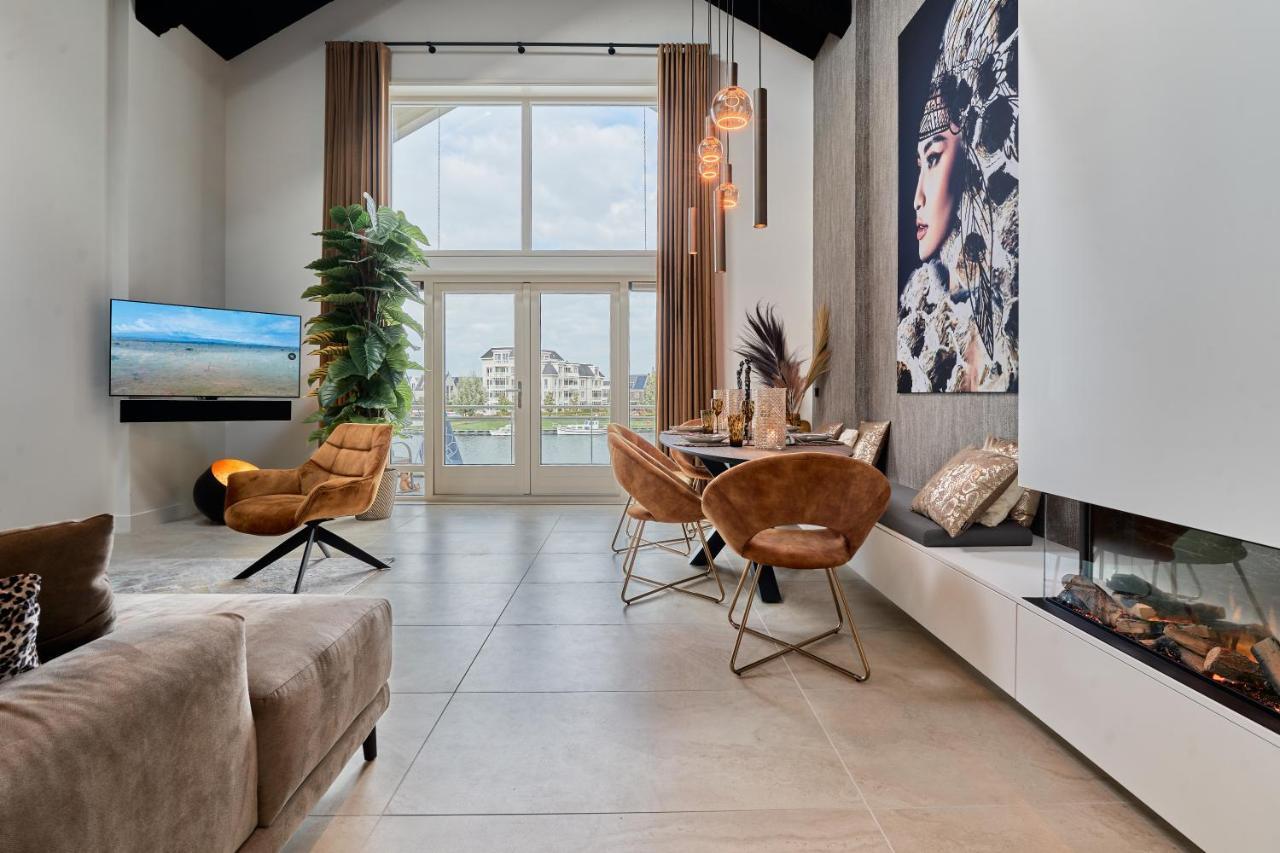 Nomad Water Lodge Harderwijk Esterno foto